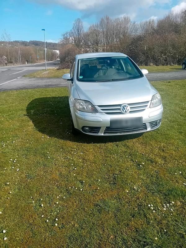 Gebraucht VW Golf V 101 PS (74 kW) 2006 Silber Kleinwagen