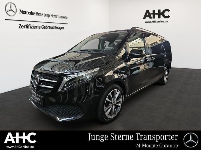Obsidianschwarz metallic Gebraucht 2023 Mercedes V300 Avantgarde Van / Kleinbus | 57.953 € (Guter Preis) - Bild 1/4