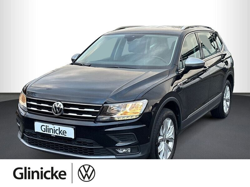 Schwarz Gebraucht 2021 VW Tiguan Allspace Comfortline SUV | 24.770 € (Superpreis) - Bild 1/4