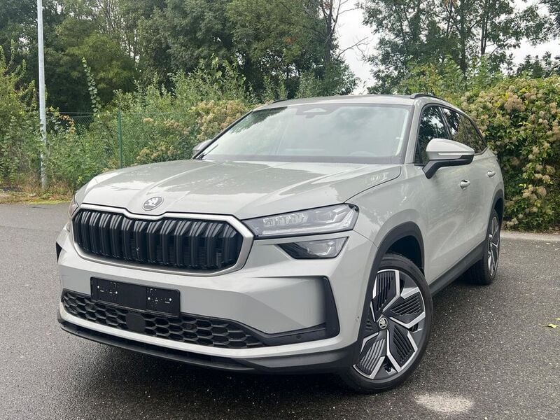 Grau Neu 2025 Skoda Kodiaq SUV | 45.220 € (Fairer Preis) - Bild 1/4