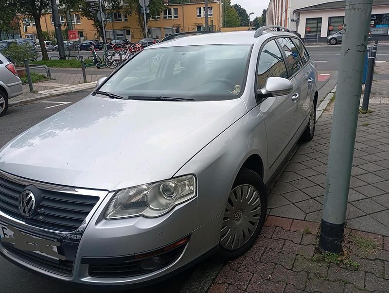 Silber Gebraucht 2009 VW Passat Kombi | 4.300 € (Fairer Preis) - Bild 1/4