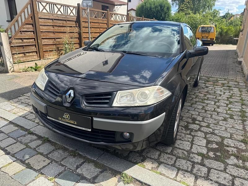 Schwarz Gebraucht 2007 Renault Mégane Cabriolet Cabrio | 550 € - Bild 1/4