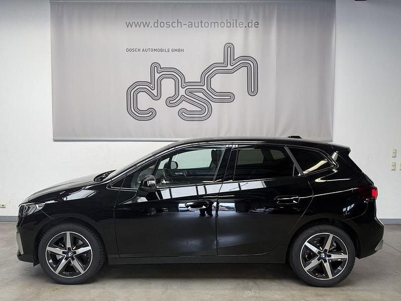 Gebraucht BMW 218 Active Tourer Luxury Line 136 PS (100 kW) 2024 Schwarz Van / Kleinbus