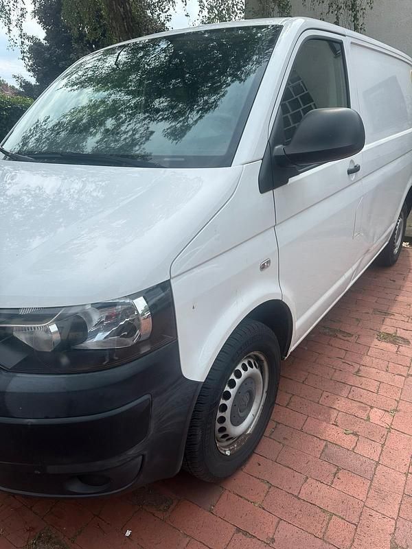 Gebraucht VW Transporter 110 PS (80 kW) 2014 Weiß Van
