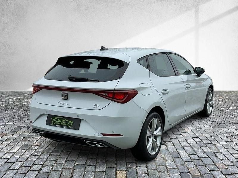 Gebraucht Seat Leon FR 150 PS (110 kW) 2021 Nevada weiß Limousine