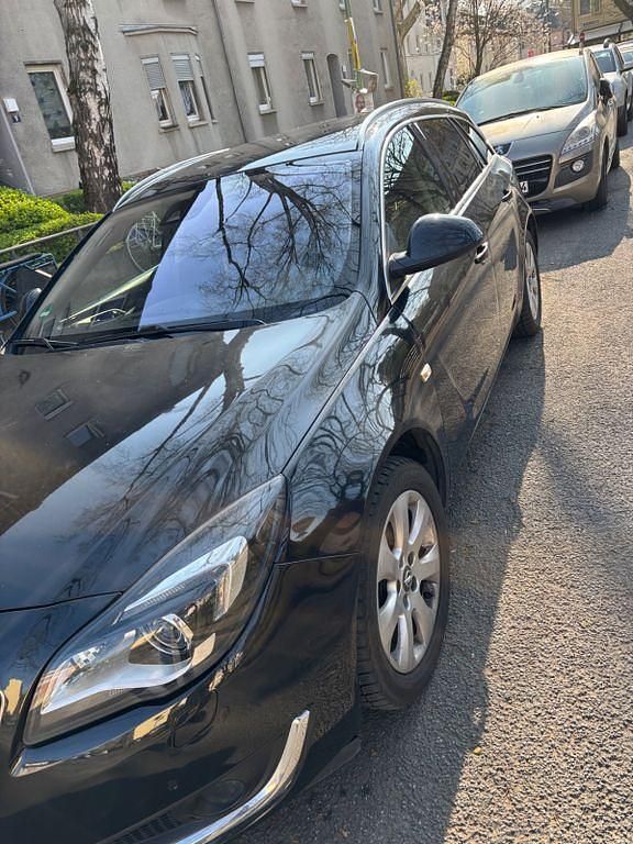Gebraucht Opel Insignia Sport 136 PS (100 kW) 2016 Schwarz Kombi