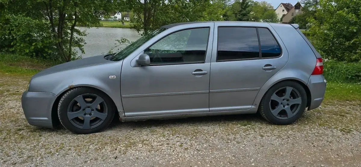 Gebraucht VW Golf III 90 PS (66 kW) 1998 Silber Limousine