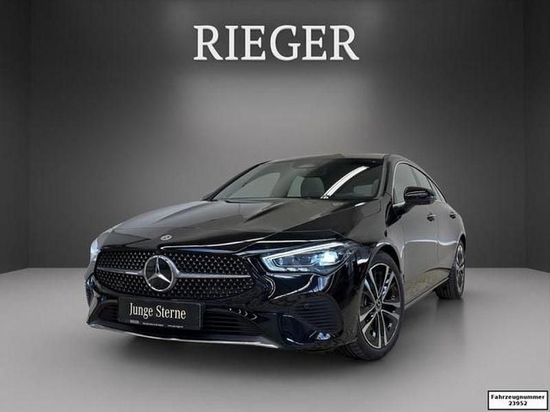 Gebraucht Mercedes CLA180 116 PS (85 kW) 2024 Unilack nachtschwarz Limousine