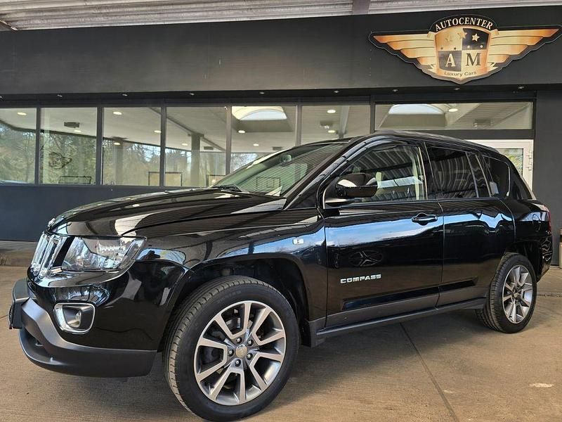 Gebraucht Jeep Compass Limited 170 PS (125 kW) 2016 Schwarz SUV
