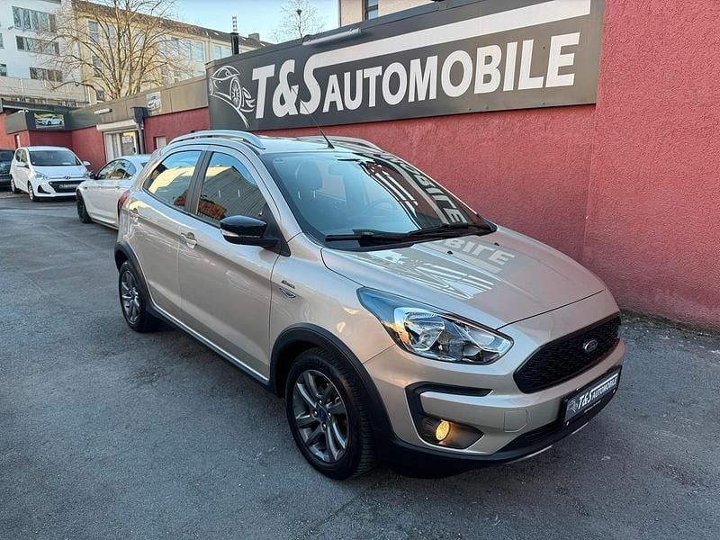 Gebraucht Ford Ka Active 86 PS (63 kW) 2018 Braun Limousine