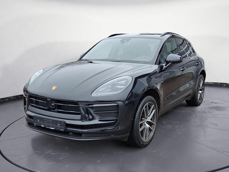 Gebraucht Porsche Macan 265 PS (194 kW) 2024 Schwarz SUV