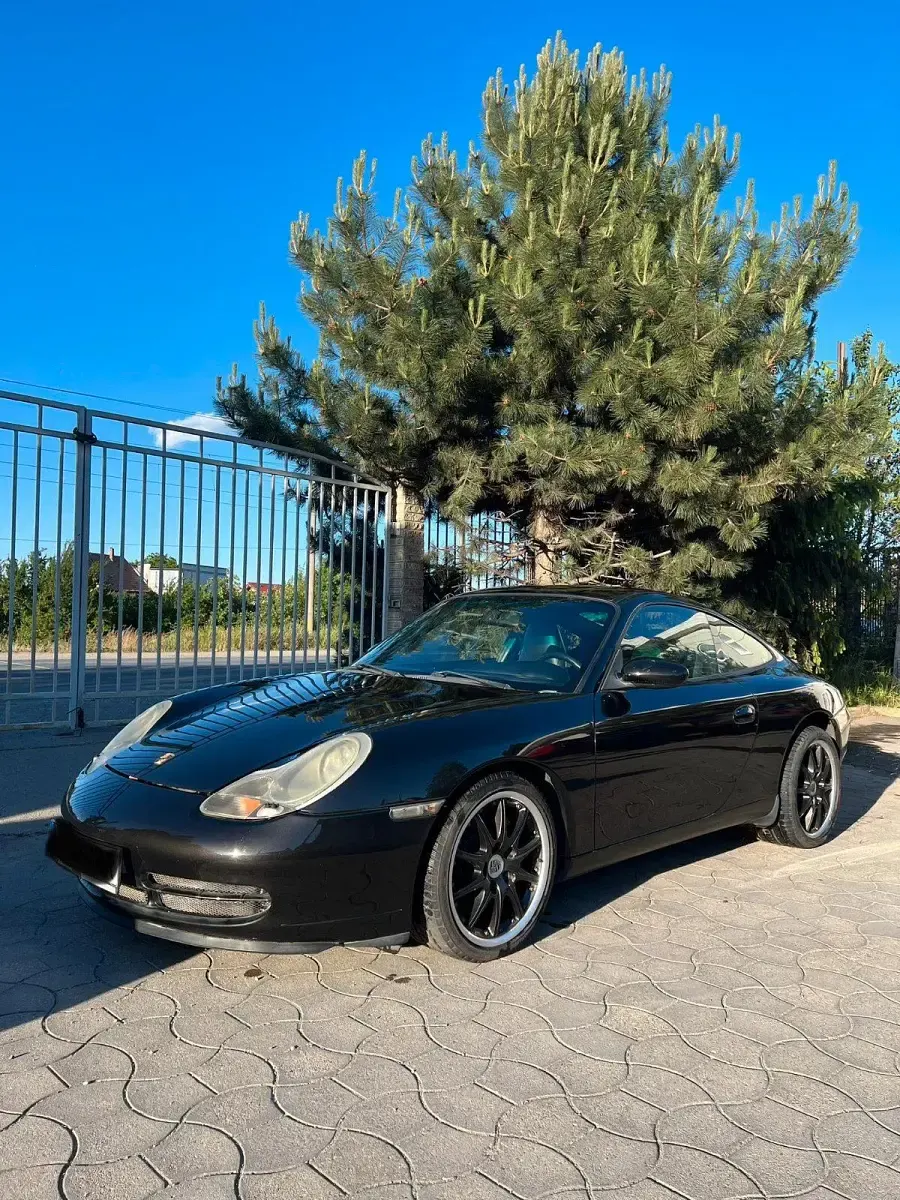 Gebraucht Porsche 911 Carrera 4 300 PS (220 kW) 2000 Schwarz Coupé