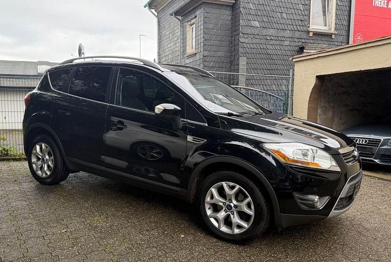 Schwarz Gebraucht 2012 Ford Kuga Trend SUV | 5.900 € (Guter Preis) - Bild 1/4