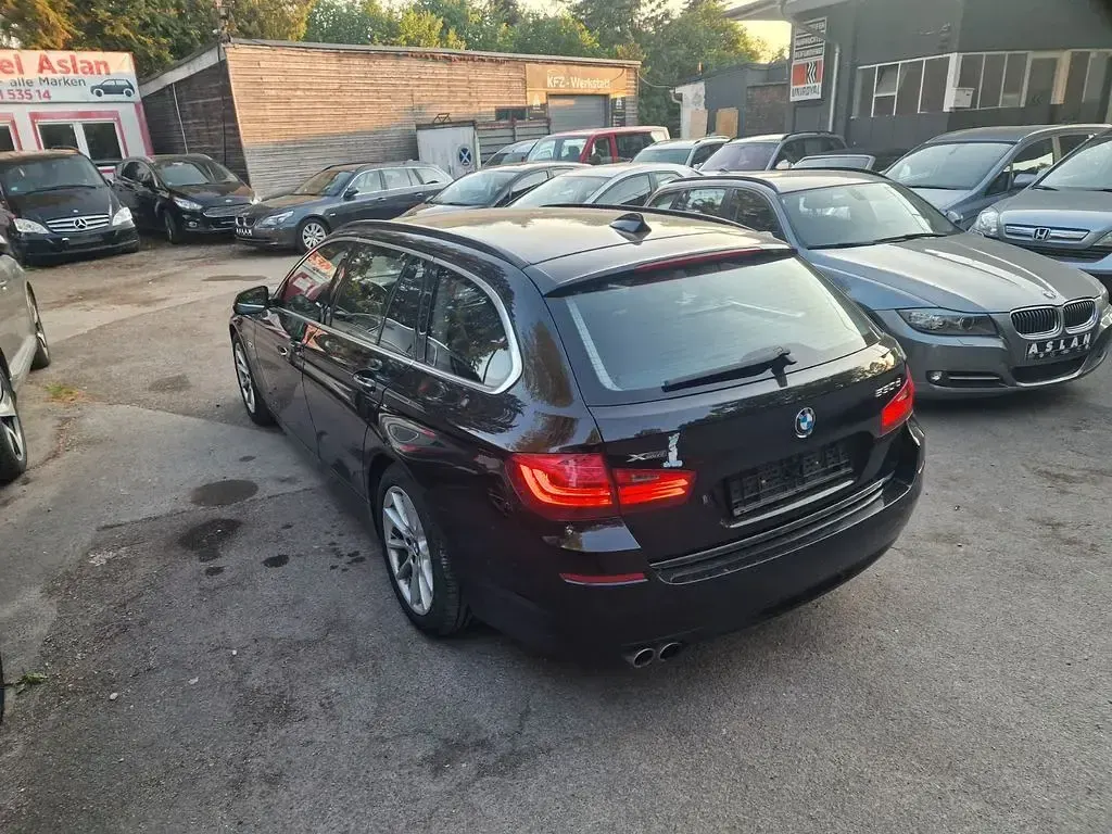 Gebraucht BMW 530 Performance 258 PS (189 kW) 2016 Schwarz Kombi