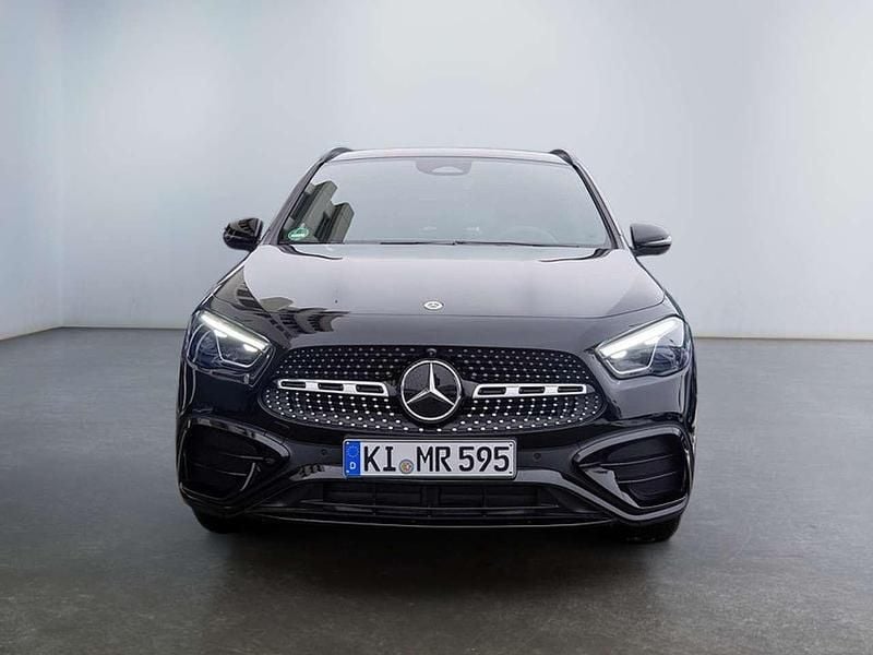 Gebraucht Mercedes GLA200 AMG 150 PS (110 kW) 2026 Unilack nachtschwarz SUV