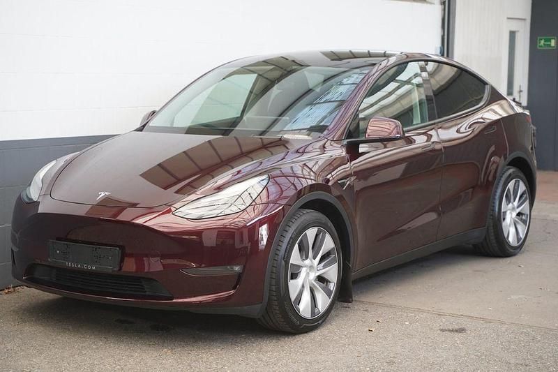 Gebraucht Tesla Model Y Long Range AWD 378 kW (514 PS) 2023 Rot SUV