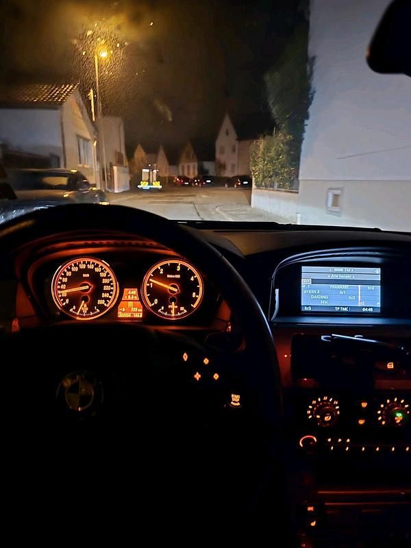 Gebraucht BMW 525 197 PS (144 kW) 2009 Schwarz Kombi