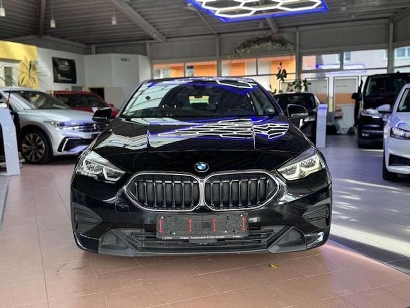 Gebraucht BMW 216 Advantage 116 PS (85 kW) 2022 Saphirschwarz Limousine