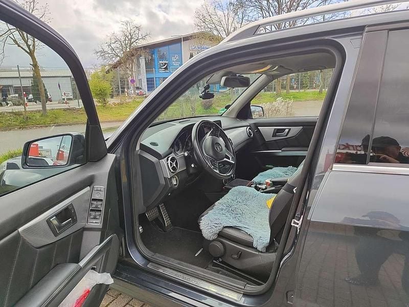 Gebraucht Mercedes GLK220 170 PS (125 kW) 2015 Grau SUV