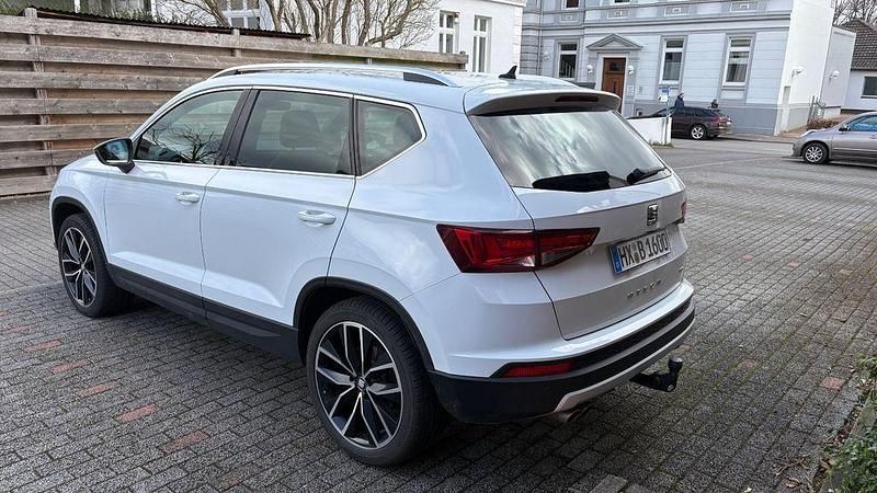 Gebraucht Seat Ateca 4Drive 150 PS (110 kW) 2018 Weiß SUV