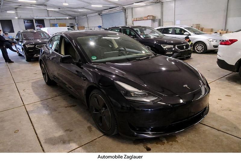 Gebraucht Tesla Model 3 RWD 239 kW (325 PS) 2022 Schwarz Limousine