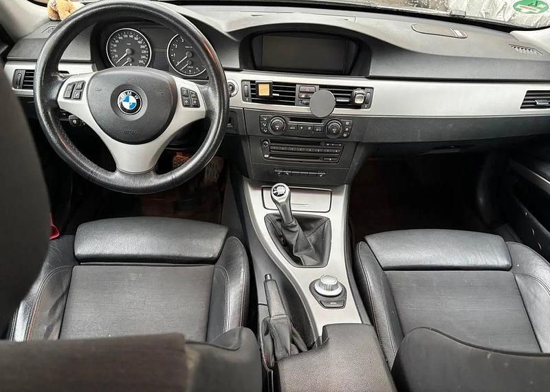 Gebraucht BMW 330 Performance 258 PS (189 kW) 2005 Limousine