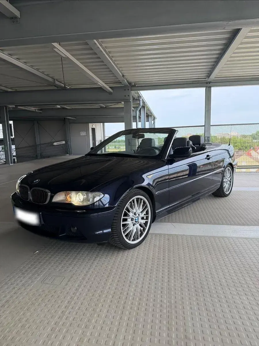 Gebraucht BMW 330 Cabriolet 231 PS (169 kW) 2003 Blau Cabrio