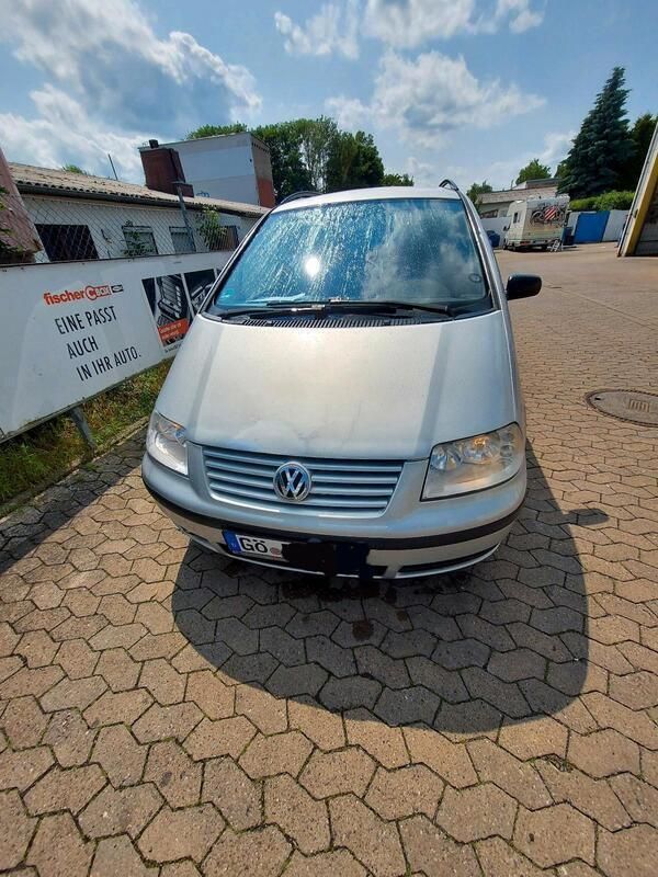 Silber Gebraucht 2002 VW Sharan Van / Kleinbus | 2.200 € (Teuer) - Bild 1/4