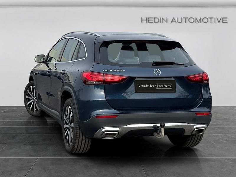 Gebraucht Mercedes GLA250 Progressive 160 PS (117 kW) 2023 Blau SUV