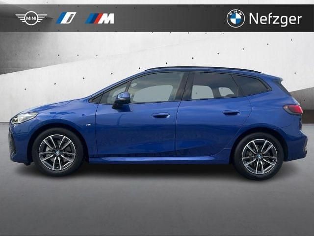 Gebraucht BMW 220 Active Tourer M Sport 154 PS (113 kW) 2025 Portimao blau metallic Van / Kleinbus