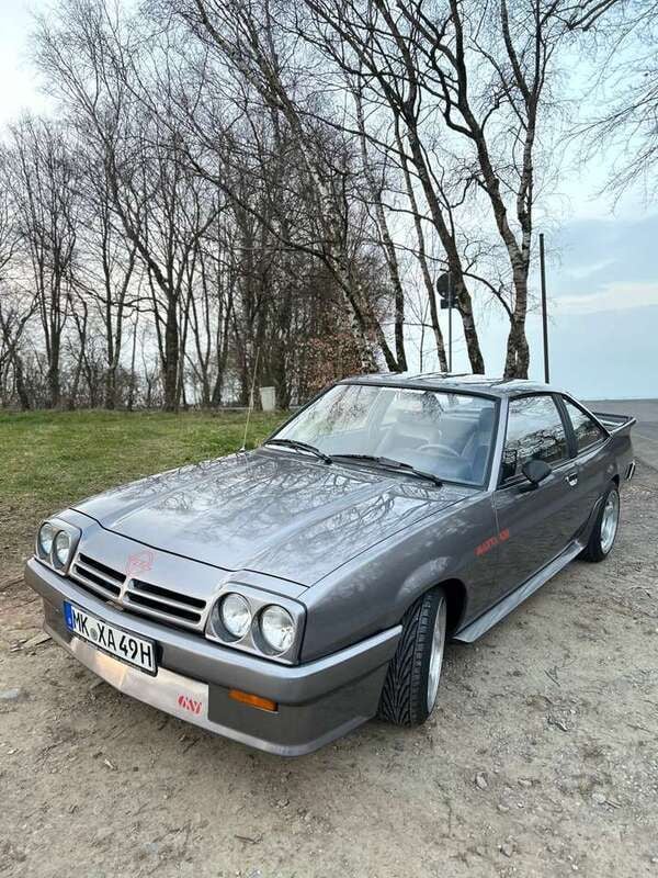 Grau Gebraucht 1988 Opel Manta Exklusiv Coupé | 21.990 € - Bild 1/4