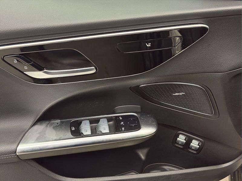 Gebraucht Mercedes C300e 313 PS (230 kW) 2022 Grau Kombi