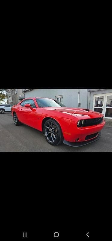Używany Dodge Challenger 377 KM (277 kW) 2022 Czerwony Coupe