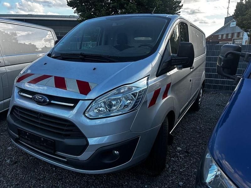 Silber Gebraucht 2016 Ford Transit Custom Van | 7.735 € - Bild 1/4