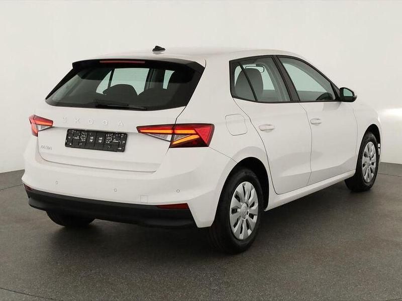 Neu Skoda Fabia Selection 95 PS (69 kW) 2025 Candyweiß Limousine