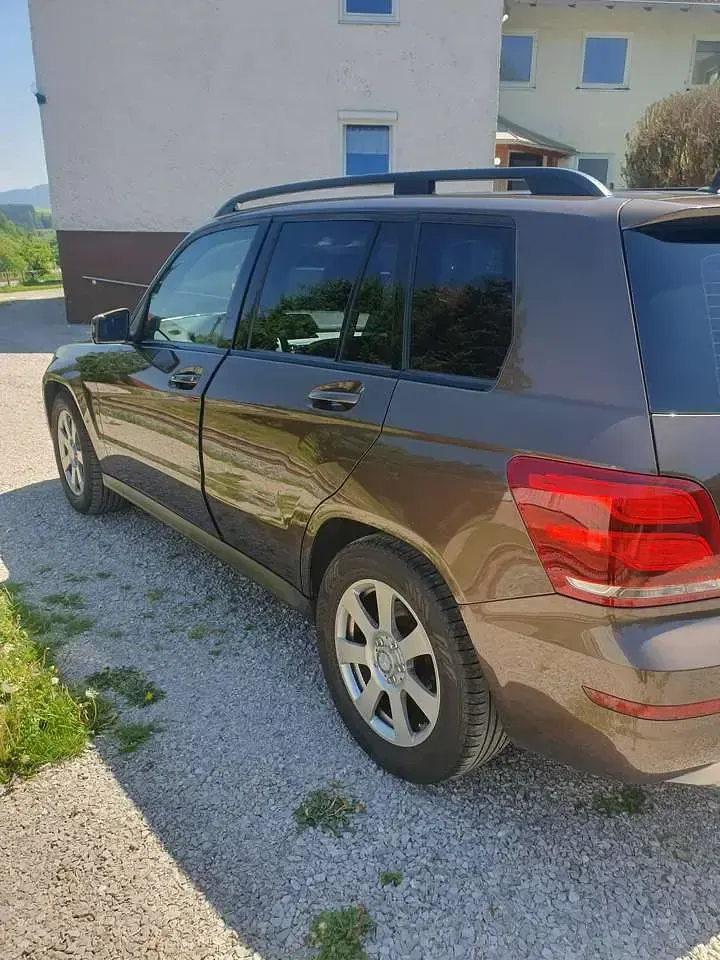 Gebraucht Mercedes GLK220 170 PS (125 kW) 2014 Braun SUV