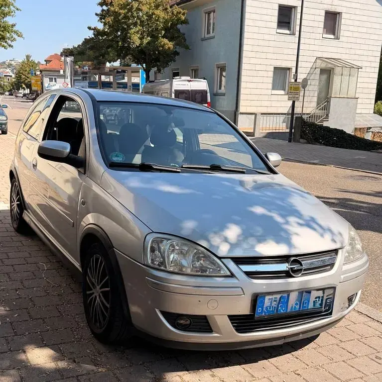 Gebraucht Opel Corsa 80 PS (58 kW) 2006 Silber Kleinwagen