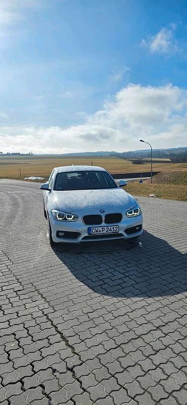 Gebraucht BMW 120 177 PS (130 kW) 2015 Weiß Kleinwagen