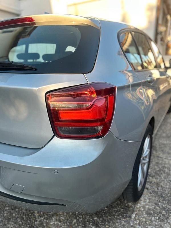 Silber Gebraucht 2012 BMW 118 Sport Line Kleinwagen | 7.700 € (Superpreis) - Bild 1/4