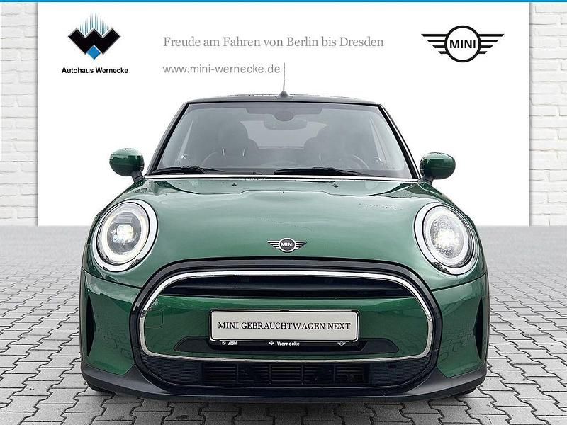 Gebraucht Mini Cooper Cabriolet 136 PS (100 kW) 2022 British racing green Cabrio