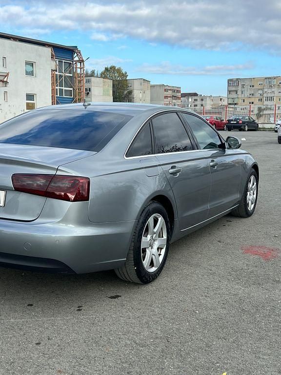 Gebraucht Audi A6 177 PS (130 kW) 2012 Grau Limousine