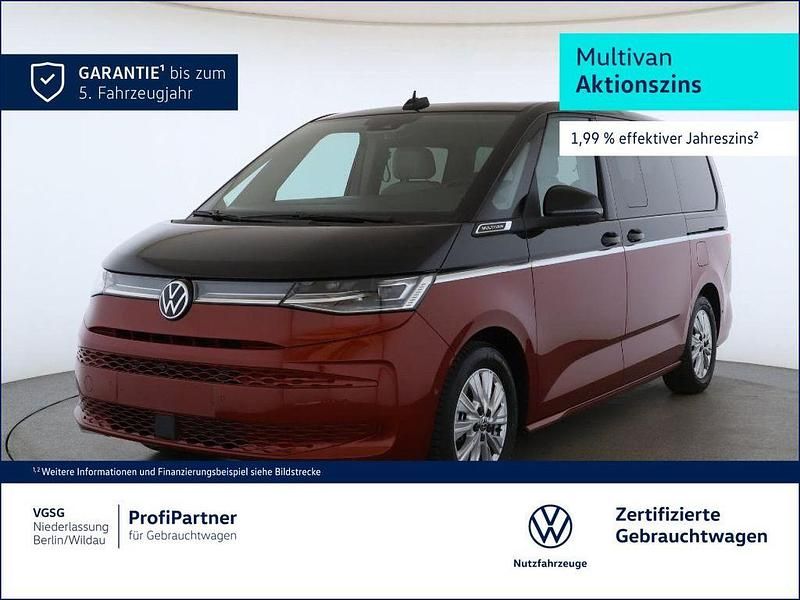 Second-hand VW Multivan Style 150 CP (110 kW) 2025 Negru Monovolum
