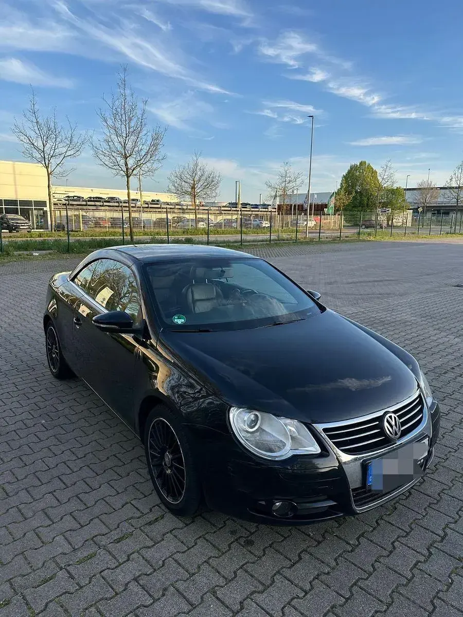 Gebraucht VW Eos Individual 140 PS (102 kW) 2008 Schwarz Cabrio