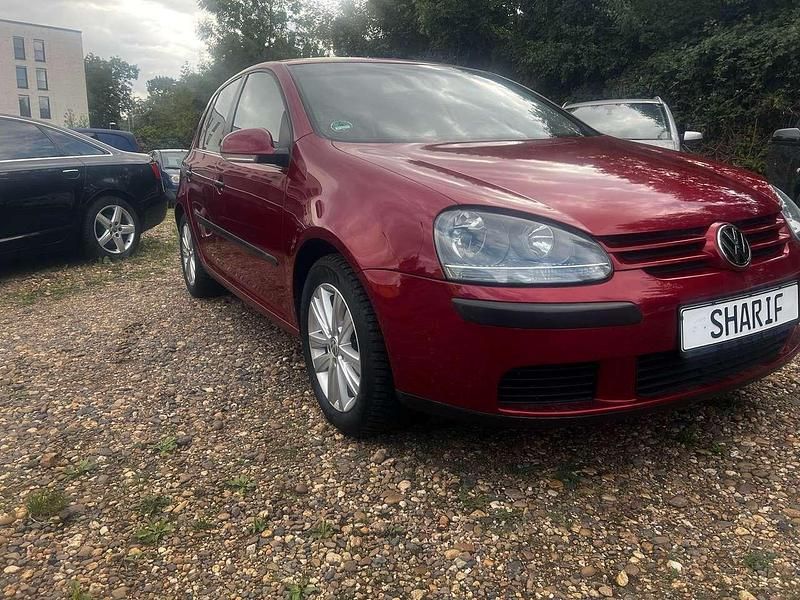 Rot Gebraucht 2004 VW Golf IV Trendline Limousine | 3.500 € (Teuer) - Bild 1/4