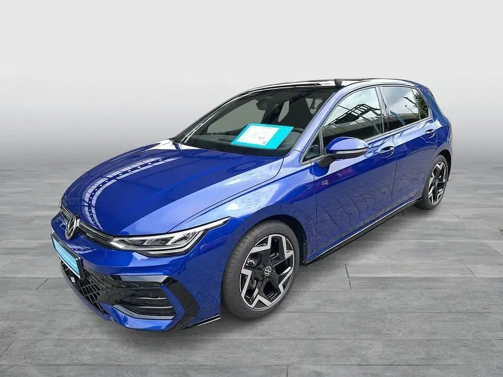 Gebraucht VW Golf VIII R-line 150 PS (110 kW) 2025 Lapiz blue metallic Limousine