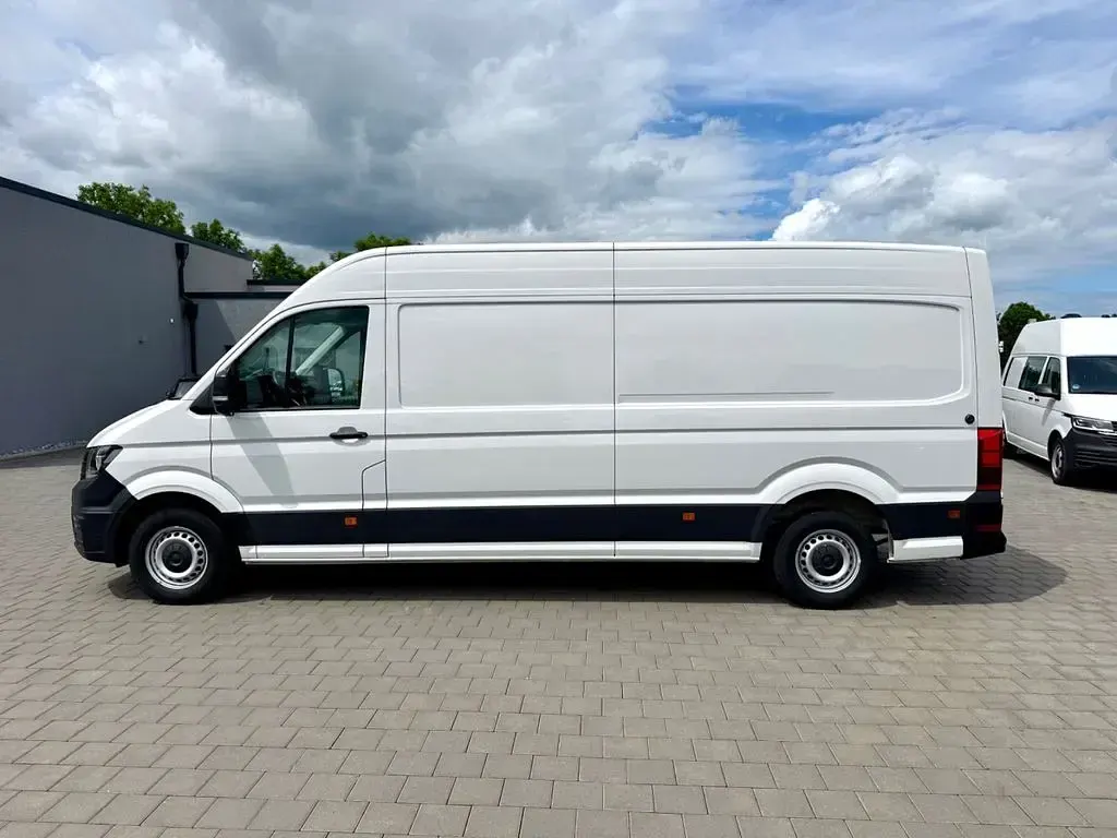 Gebraucht VW Crafter 177 PS (130 kW) 2025 Weiß Van