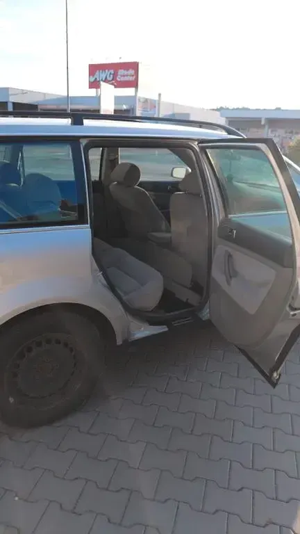 Gebraucht VW Passat Basis 101 PS (74 kW) 2002 Silber Kombi