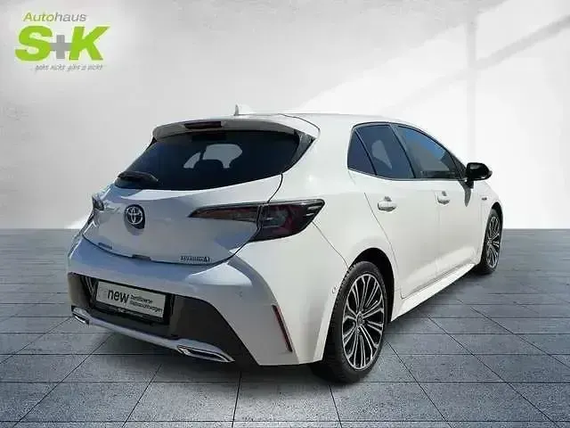 Gebraucht Toyota Corolla Team 184 PS (135 kW) 2020 Weiß Limousine