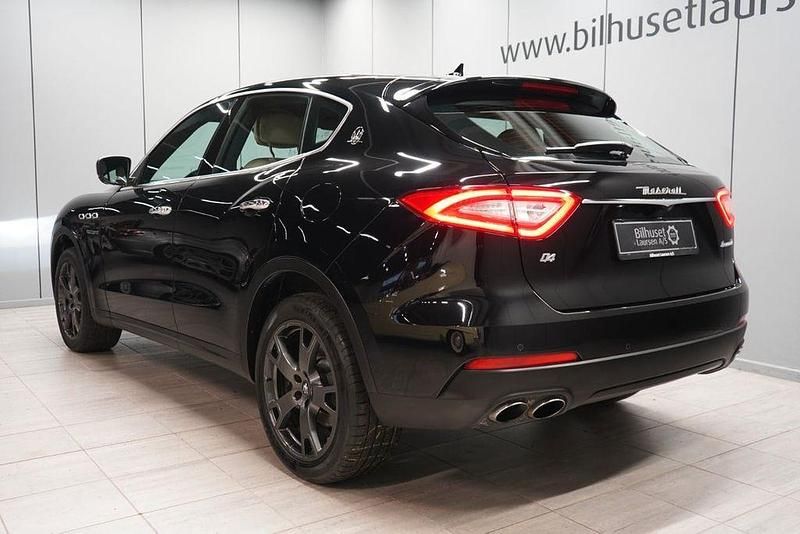 Gebraucht Maserati Levante 349 PS (256 kW) 2018 Schwarz SUV