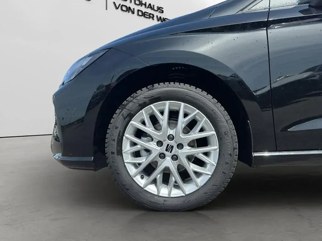 Neu Seat Ibiza Style 95 PS (69 kW) 2026 Schwarz Kleinwagen